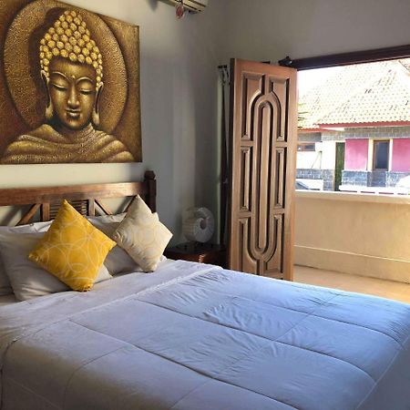 Kuta Holiday Villas ภายนอก รูปภาพ