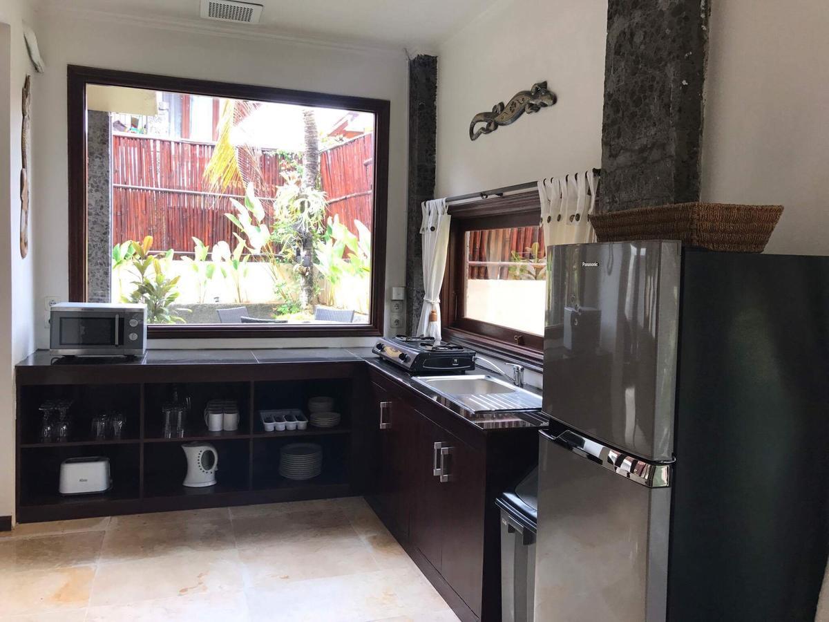 Kuta Holiday Villas ภายนอก รูปภาพ