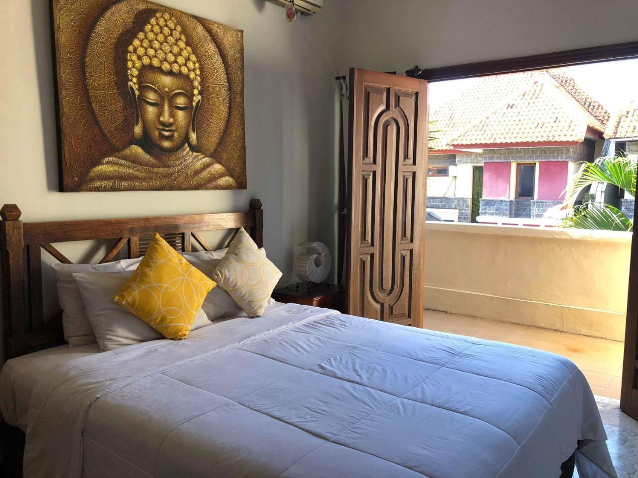 Kuta Holiday Villas ภายนอก รูปภาพ