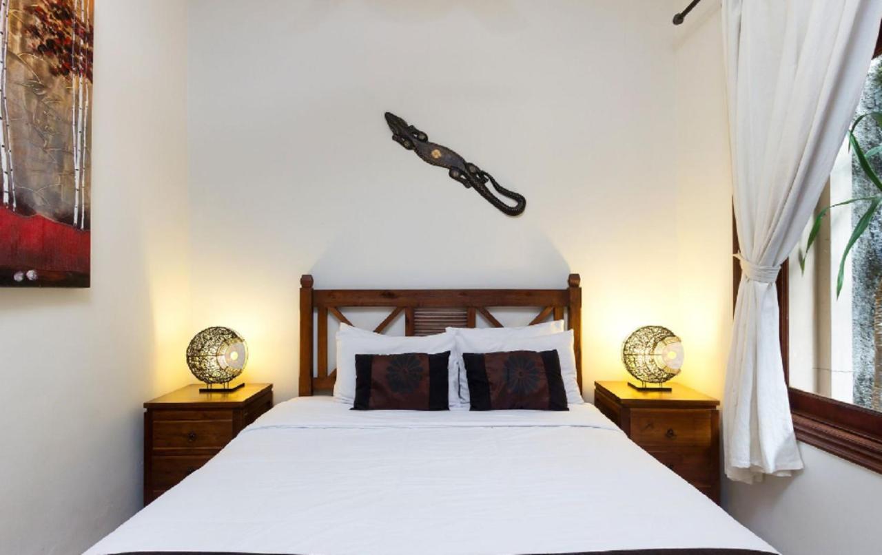 Kuta Holiday Villas ภายนอก รูปภาพ